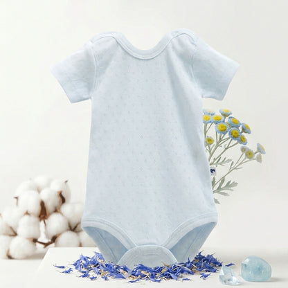Mavi erkek bebek body çıtçıtlı yaka detayı